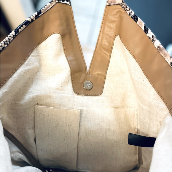 VINCE CAMUTO Afina raffia straw, canvas and snakeskin leather tote EUC - Picture 7 of 13